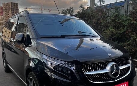 Mercedes-Benz V-Класс, 2019 год, 7 800 000 рублей, 9 фотография