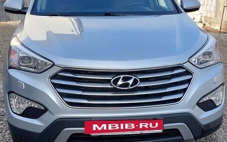 Hyundai Santa Fe III рестайлинг, 2015 год, 2 000 000 рублей, 2 фотография