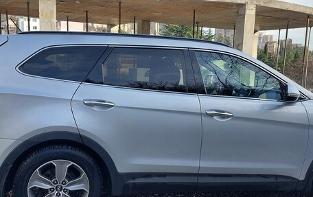 Hyundai Santa Fe III рестайлинг, 2015 год, 2 000 000 рублей, 3 фотография
