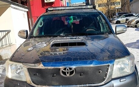 Toyota Hilux VII, 2013 год, 2 000 000 рублей, 2 фотография