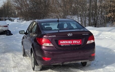 Hyundai Solaris II рестайлинг, 2013 год, 900 000 рублей, 6 фотография