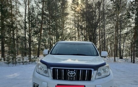 Toyota Land Cruiser Prado 150 рестайлинг 2, 2011 год, 3 050 000 рублей, 3 фотография