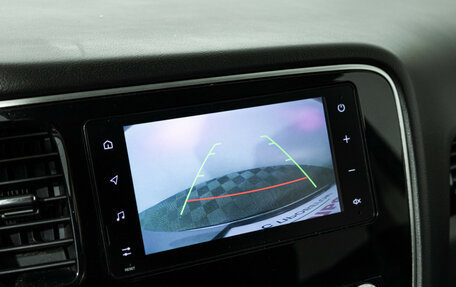 Mitsubishi Outlander III рестайлинг 3, 2021 год, 1 869 777 рублей, 15 фотография