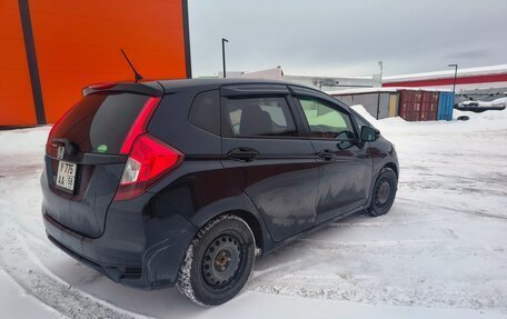 Honda Fit III, 2017 год, 1 350 000 рублей, 4 фотография