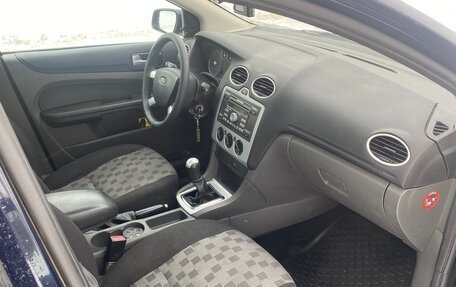 Ford Focus II рестайлинг, 2006 год, 320 000 рублей, 11 фотография