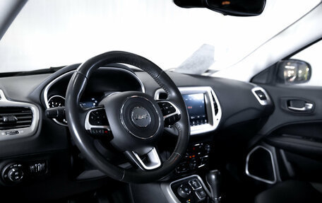 Jeep Compass II, 2018 год, 2 050 000 рублей, 15 фотография