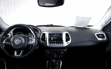 Jeep Compass II, 2018 год, 2 050 000 рублей, 16 фотография