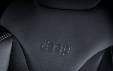 Jeep Compass II, 2018 год, 2 050 000 рублей, 21 фотография