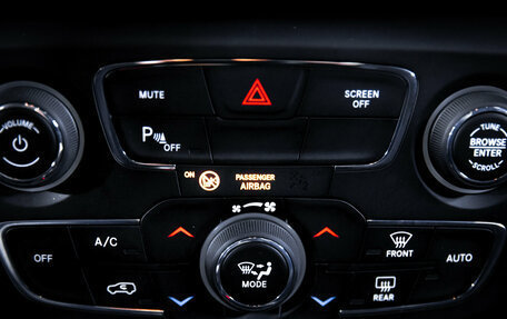 Jeep Compass II, 2018 год, 2 050 000 рублей, 25 фотография