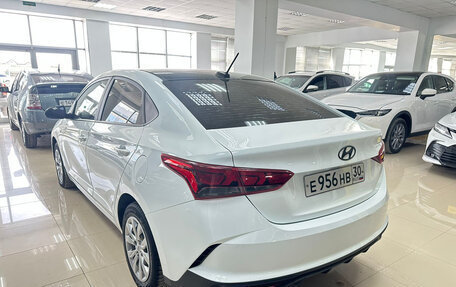 Hyundai Solaris II рестайлинг, 2021 год, 1 480 000 рублей, 10 фотография