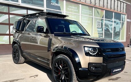 Land Rover Defender II, 2022 год, 11 350 000 рублей, 2 фотография