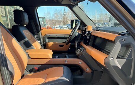 Land Rover Defender II, 2022 год, 11 350 000 рублей, 18 фотография