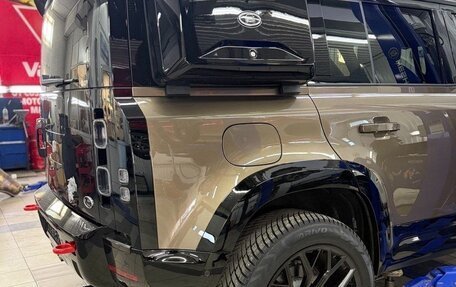 Land Rover Defender II, 2022 год, 11 350 000 рублей, 24 фотография