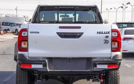 Toyota Hilux VIII, 2025 год, 6 900 000 рублей, 5 фотография