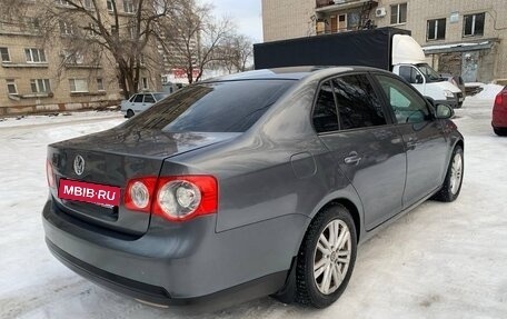 Volkswagen Jetta VI, 2009 год, 560 000 рублей, 6 фотография
