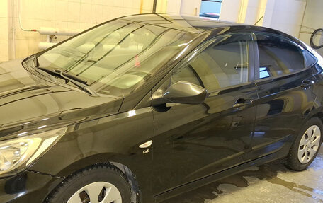 Hyundai Solaris II рестайлинг, 2012 год, 720 000 рублей, 7 фотография