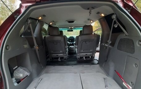 Toyota Sienna II рестайлинг, 2004 год, 1 150 000 рублей, 9 фотография