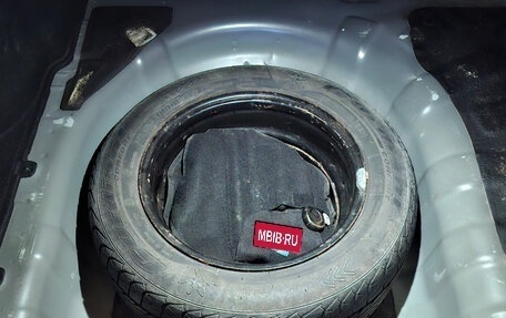 Hyundai Solaris II рестайлинг, 2012 год, 720 000 рублей, 17 фотография