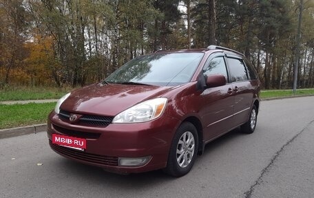 Toyota Sienna II рестайлинг, 2004 год, 1 150 000 рублей, 3 фотография