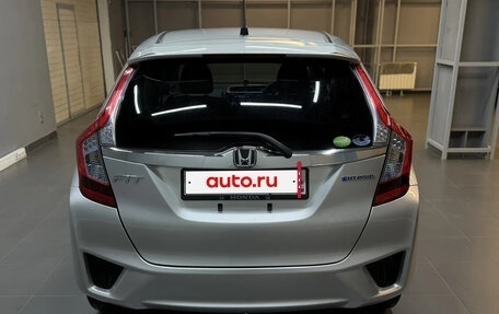 Honda Fit III, 2014 год, 997 000 рублей, 7 фотография