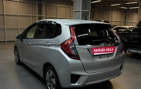 Honda Fit III, 2014 год, 997 000 рублей, 8 фотография
