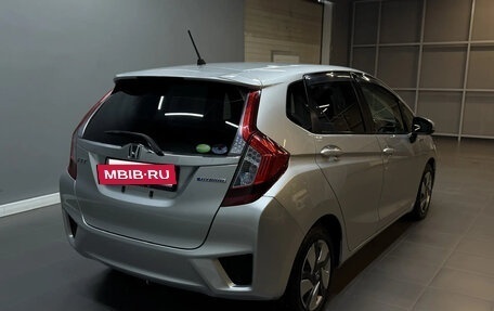 Honda Fit III, 2014 год, 997 000 рублей, 6 фотография