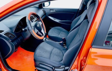 Hyundai Solaris II рестайлинг, 2015 год, 649 000 рублей, 20 фотография