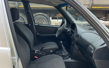 Chevrolet Niva I рестайлинг, 2019 год, 725 000 рублей, 4 фотография