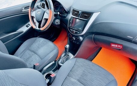 Hyundai Solaris II рестайлинг, 2015 год, 649 000 рублей, 25 фотография