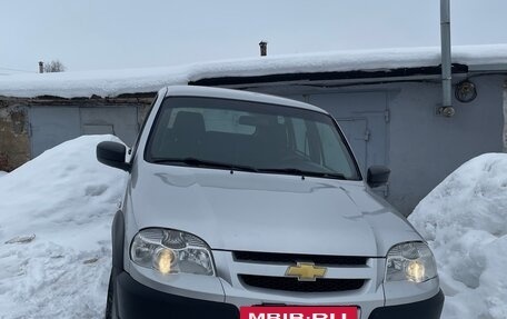 Chevrolet Niva I рестайлинг, 2019 год, 725 000 рублей, 11 фотография