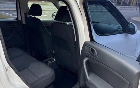 Skoda Yeti I рестайлинг, 2014 год, 1 500 000 рублей, 13 фотография