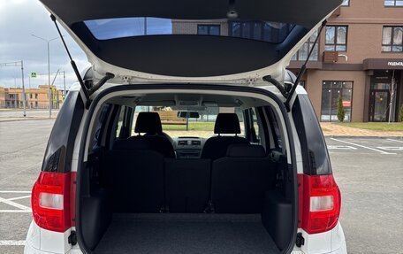 Skoda Yeti I рестайлинг, 2014 год, 1 500 000 рублей, 14 фотография