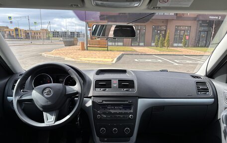 Skoda Yeti I рестайлинг, 2014 год, 1 500 000 рублей, 16 фотография