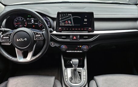 KIA K3, 2021 год, 1 349 000 рублей, 9 фотография