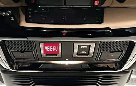 Land Rover Range Rover Velar I, 2025 год, 17 фотография