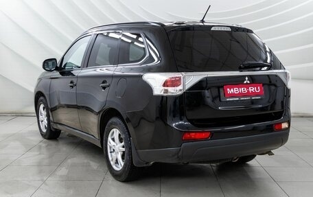 Mitsubishi Outlander III рестайлинг 3, 2013 год, 1 448 000 рублей, 5 фотография