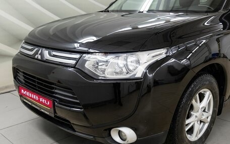 Mitsubishi Outlander III рестайлинг 3, 2013 год, 1 448 000 рублей, 10 фотография
