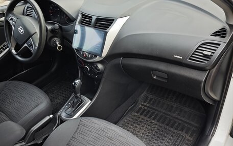 Hyundai Solaris II рестайлинг, 2016 год, 940 000 рублей, 7 фотография