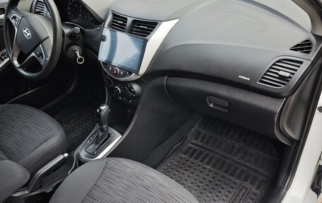 Hyundai Solaris II рестайлинг, 2016 год, 940 000 рублей, 8 фотография