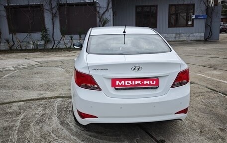 Hyundai Solaris II рестайлинг, 2016 год, 940 000 рублей, 3 фотография