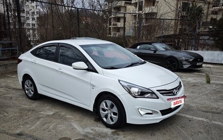 Hyundai Solaris II рестайлинг, 2016 год, 940 000 рублей, 5 фотография