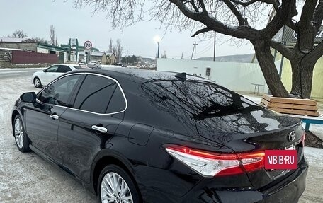 Toyota Camry, 2020 год, 2 650 000 рублей, 4 фотография