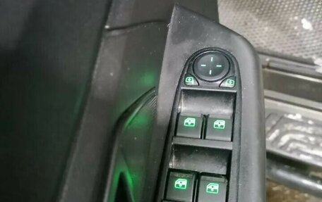 ЛуАЗ Patriot, 2018 год, 1 400 000 рублей, 16 фотография