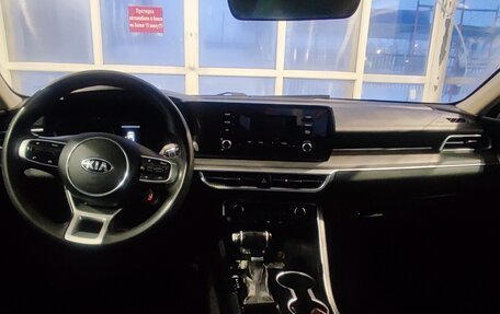 KIA K5, 2021 год, 1 590 000 рублей, 7 фотография