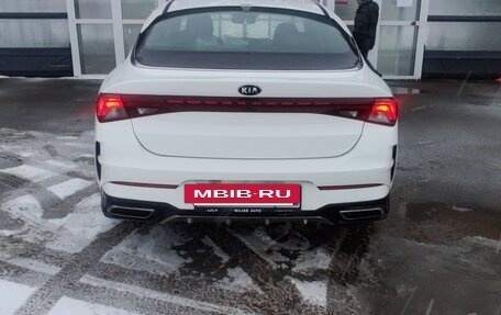 KIA K5, 2021 год, 1 590 000 рублей, 8 фотография