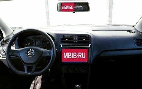 Volkswagen Polo VI (EU Market), 2018 год, 799 000 рублей, 12 фотография