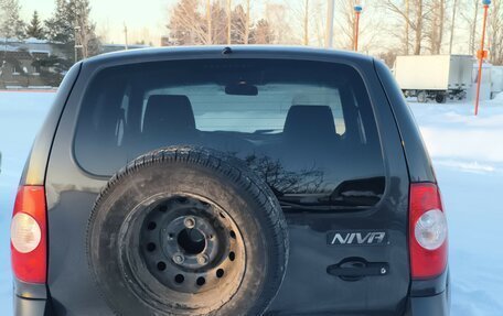 Chevrolet Niva I рестайлинг, 2019 год, 730 000 рублей, 2 фотография