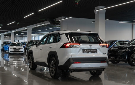 Toyota RAV4, 2025 год, 4 150 000 рублей, 4 фотография