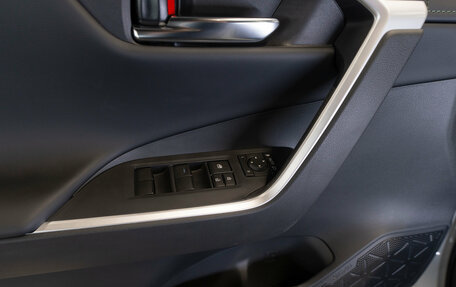 Toyota RAV4, 2025 год, 4 150 000 рублей, 15 фотография