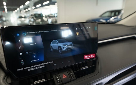 Toyota RAV4, 2025 год, 4 150 000 рублей, 21 фотография